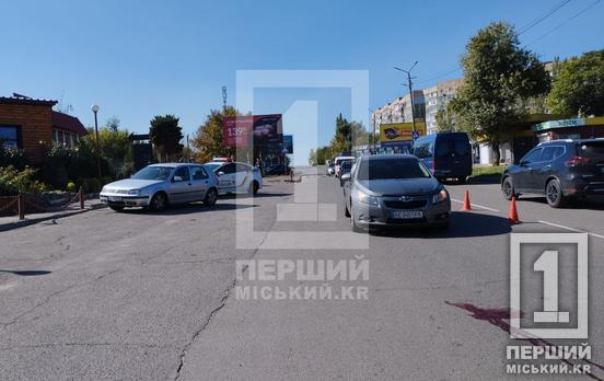 Возле станции скоростного мкрн