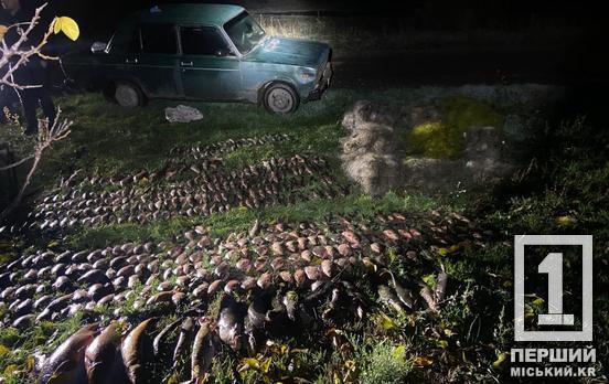 Виловили понад 160 кг риби сітками: на Інгульці викрили браконьєрів, що не розмінювалися на «дрібниці»