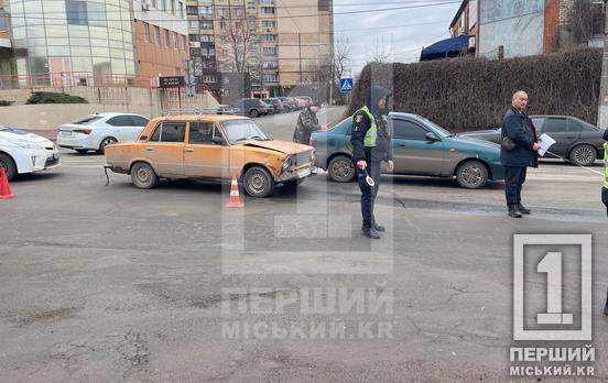 На 95-му кварталі Жигулі в’їхали в Lanos: подробиці ДТП