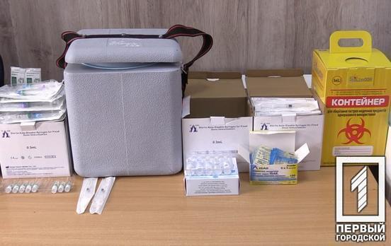 В Україні почнуть відсторонювати від роботи невакцинованих педагогів та чиновників