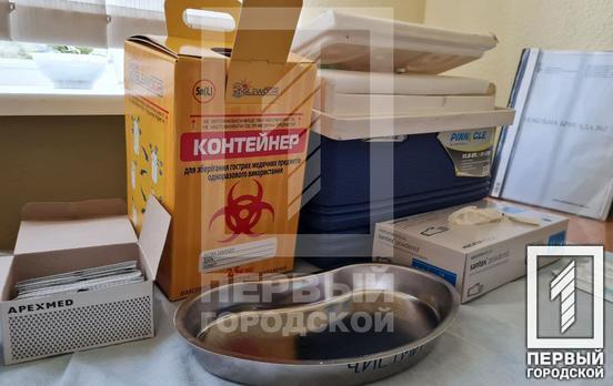 У Кривому Розі наявна достатня кількість вакцин проти СOVID-19, - заява