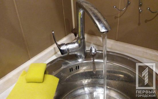 В Кривом Роге проводят срочный ремонт на водоводе: где временно приостановили подачу