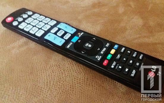 Уроки для школьников на время карантина будут транслировать украинские телеканалы (список)