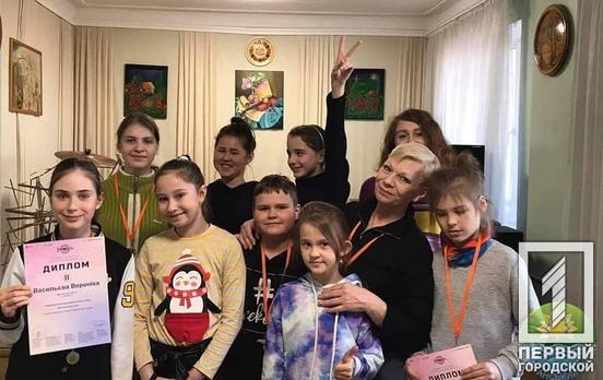 Начинающие ораторы из Кривого Рога заняли шесть почётных мест на Всеукраинском конкурсе чтецов