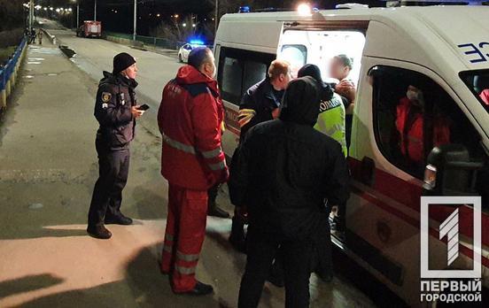 Прыгнула с моста: спасатели Кривого Рога помогли женщине