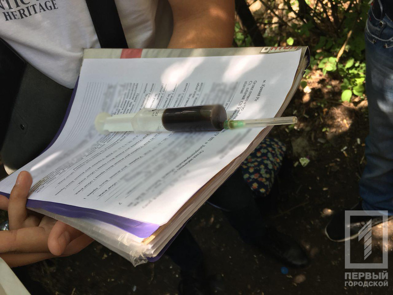 1 %d0%b1%d0%bb%d1%8e%d1%80