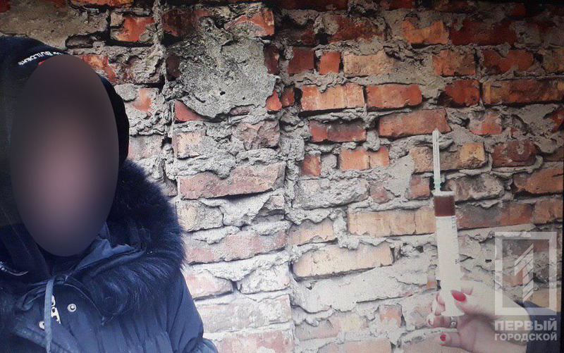 1 %d0%b1%d0%bb%d1%8e%d1%80