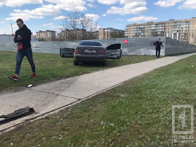 4 %d0%b1%d0%bb%d1%8e%d1%80