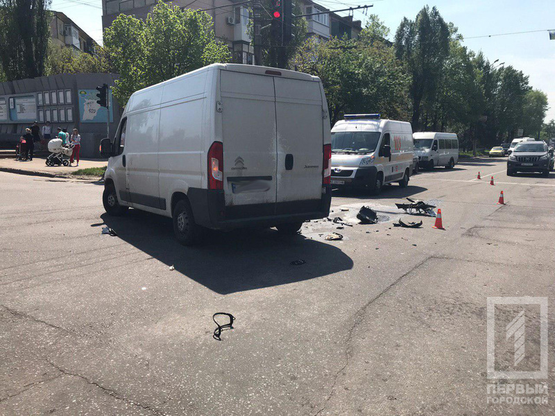 4 %d0%b1%d0%bb%d1%8e%d1%80